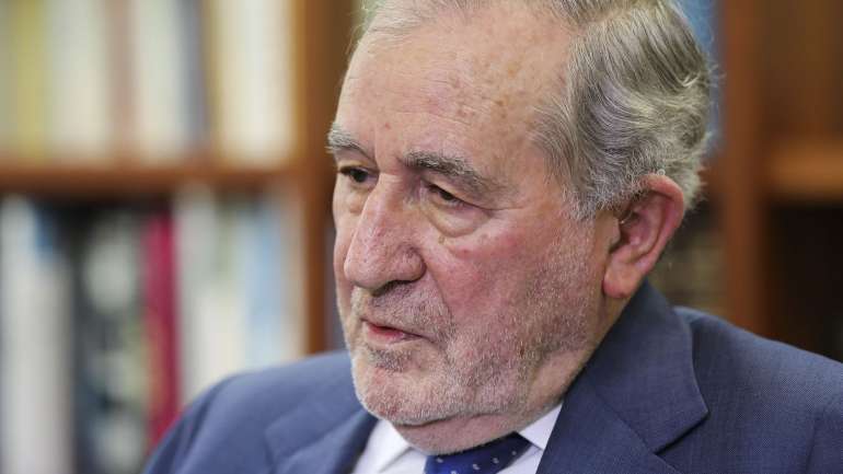 António Ramalho Eanes apresentou a conferência "Portugal — a crise e o futuro" nesta segunda-feira, em Lisboa