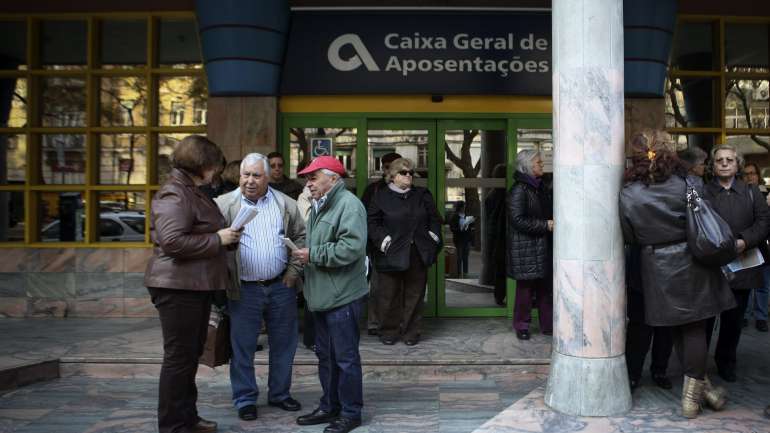 Novo regime da Caixa Geral de Aposentações deverá começar em outubro