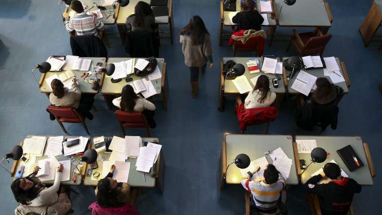 Este ano, cerca de 96 mil alunos do ensino superior candidataram-se a bolsas de ação social