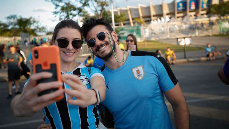 A União Indiana, com 800 milhões de telemóveis, é o país que registou o maior número de mortes (159)