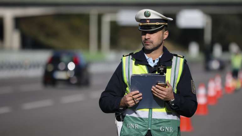 A GNR lembra que os condutores de veículos de duas rodas a motor constituem um grupo de risco