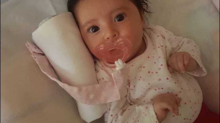 Matilde tem atrofia muscular espinal e precisa de dois milhões de euros para um medicamento que a pode salvar