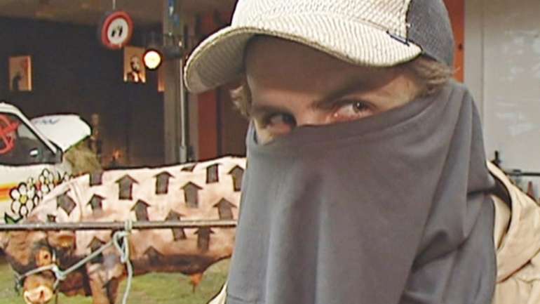 As imagens foram captadas em 2003 pelo canal de televisão ITV
