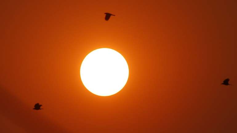 A subida deverá ser entre 10 e 12/13 graus relativamente a esta segunda-feira