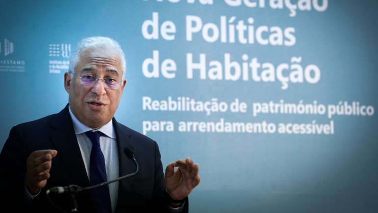 Não há nenhum país da Europa, não há nenhuma cidade da Europa, com um mínimo de coesão social que não desenvolva políticas públicas a garantir habitação acessível à classe média", asusmiu Costa