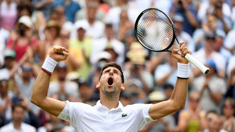Djokovic comemora apuramento para meias-finais de Wimbledon