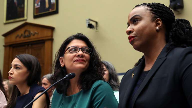 Alexandra Ocasio-Cortez, Rashida Tlaib e Ayanna Pressley foram eleitas para o congresso em 2018