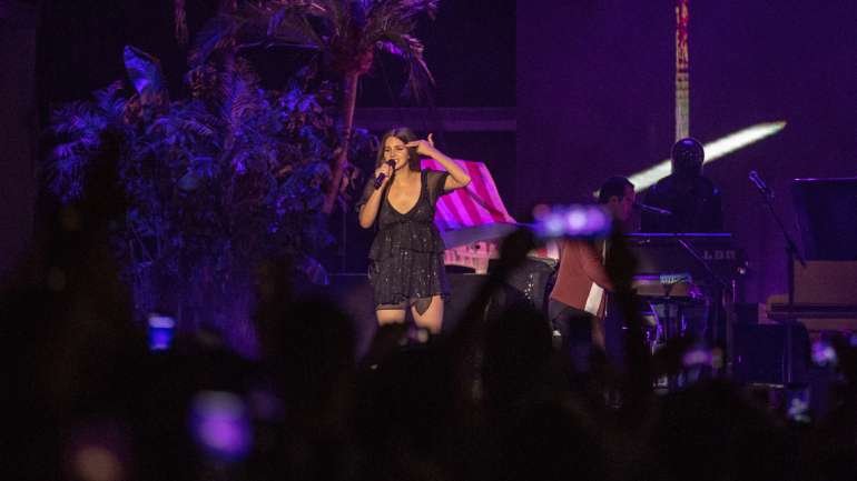 Lana Del Rey fechou o palco principal no primeiro dia do Super Bock Super Rock. Era a grande cabeça de cartaz