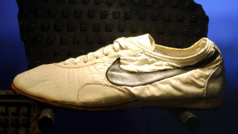 O modelo de 1972 foi desenhado pelo cofundador da Nike, que também era treinador de atletismo