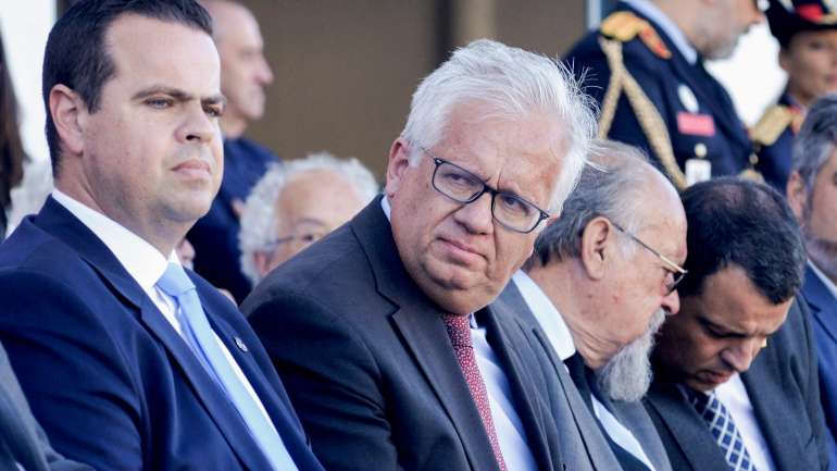 Eduardo Cabrita já mandou abrir um inquérito urgente sobre contratação de material de sensibilização para incêndios