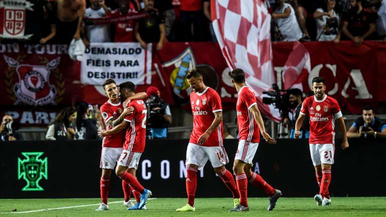 Os encarnados foram para o intervalo a ganhar pela margem mínima e marcaram quatro golos na segunda parte