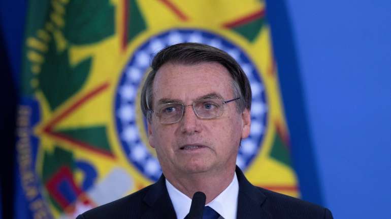 Alguns deputados do PSL solicitaram a expulsão de Frota, pedido que foi acatado pelos membros da direção nacional do partido