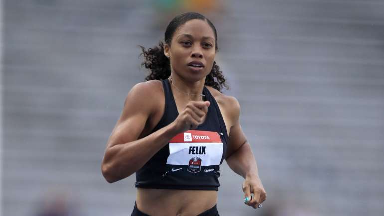 Allyson Felix rescindiu o seu contrato com a Nike depois de a empresa ter reduzido o seu salário durante a gravidez