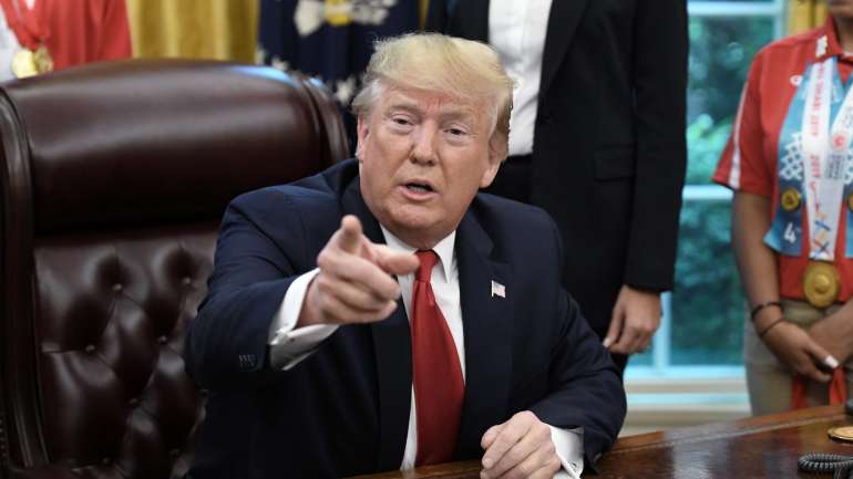 No final de maio, Trump emitiu um decreto executivo que proíbe parcerias entre empresas norte-americanas e a Huawei