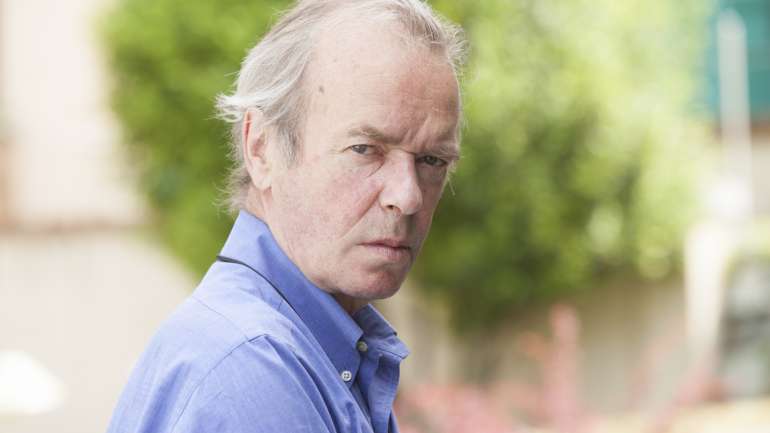 Martin Amis é considerado um dos autores mais importantes de língua inglesa mas também um dos mais controversos