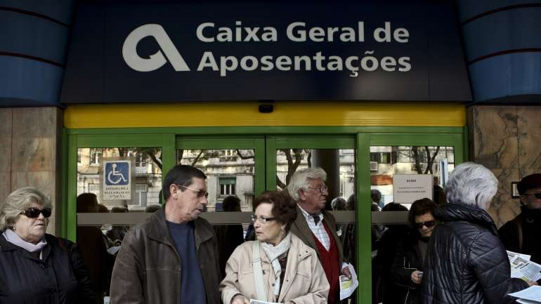 Em 2016, mais de 330 ex-políticos recebiam subvenção vitalícia