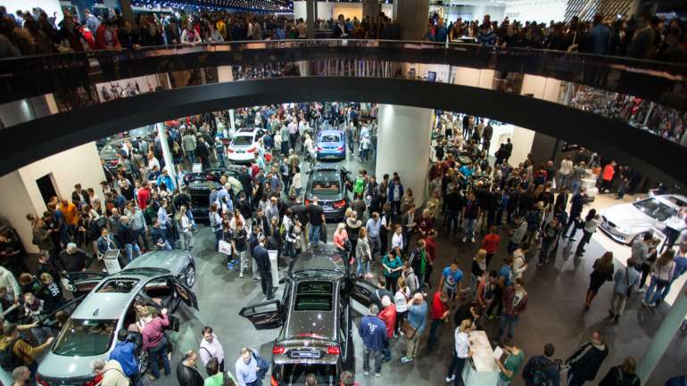 Em média, uma marca generalista tem de desembolsar entre 3 e 4 milhões de euros para garantir um stand em Frankfurt, valor que varia consoante a área, o formato e a tecnologia envolvida
