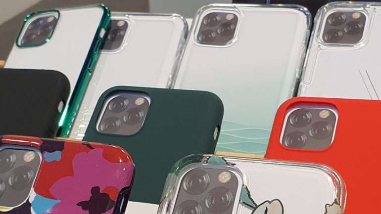 A tripla câmara traseira dos próximos iPhone tem sido um dos principais rumores pré-evento. Na IFA, a maior feira de tecnologia da Europa, estavam já a ser anunciadas capas com este design