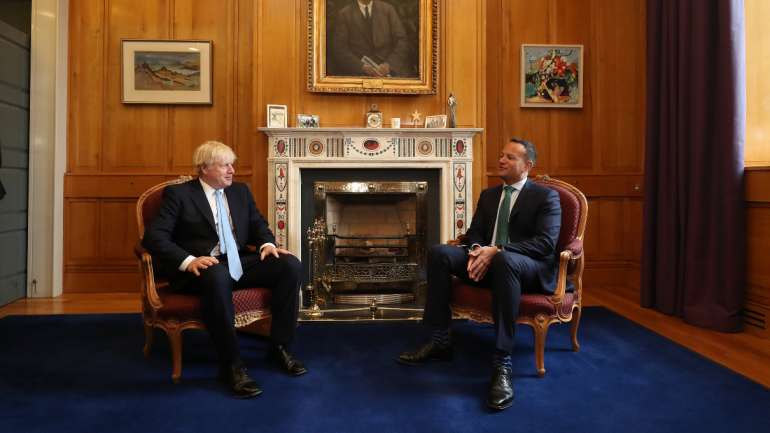 Durante o encontro entre os dois primeiros-ministros, o governo britânico confirmou que o parlamento vai ficar suspenso até 14 de outubro