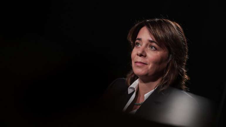 Segundo a nota do MAI enviada às redações, a saída de José Artur Neves da pasta da Proteção Civil ficou a dever-se a “motivos pessoais”