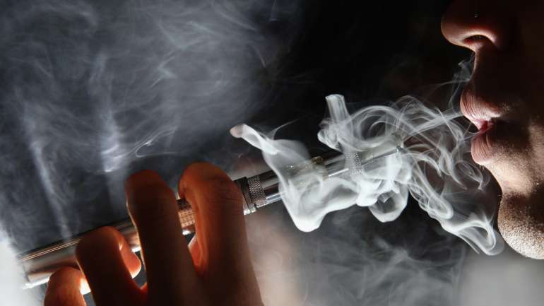 Além das oito mortes, até ao momento, há 530 pessoas com lesões pulmonares associadas aos cigarros eletrónicos