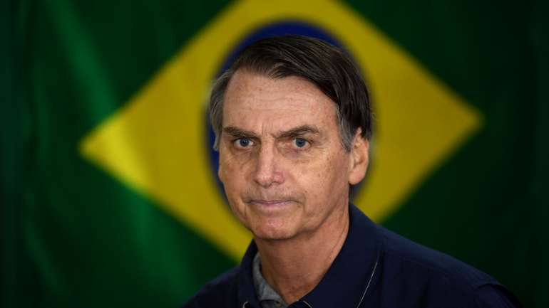 Analista sugere que mesmo que o Presidente do Brasil, Jair Bolsonaro, anuncie a intenção de estabelecer relações mais estreitas com os EUA, não deve esquecer-se da China