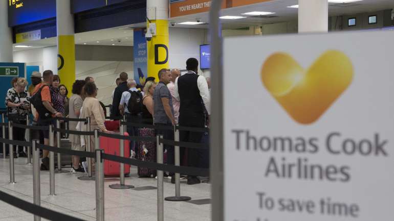 A Thomas Cook operava como agência de viagens e companhia aérea