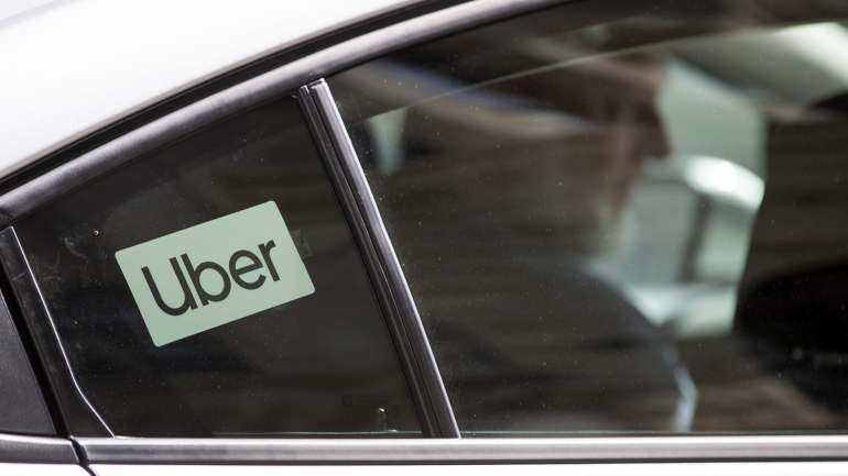 A Uber, além de ter uma aplicação para viagens de carro, tem também apps para entrega de comida ou aluguer de bicicletas