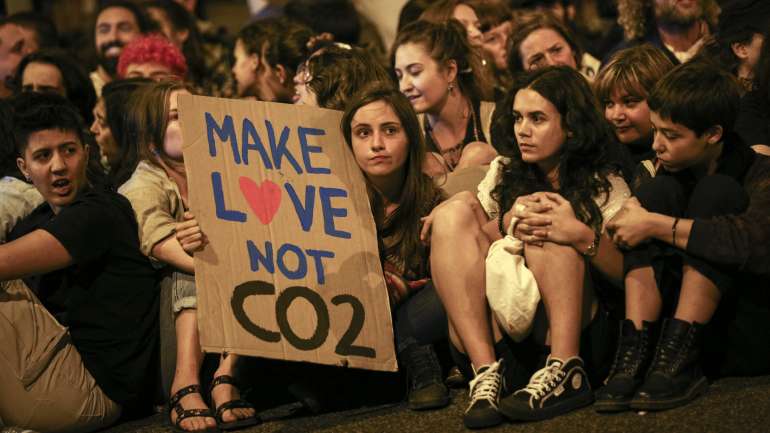 Foram os ativistas da Extinction Rebellion Portugal que cortaram a Avenida Almirante Reis, na greve climática de 27 de setembro