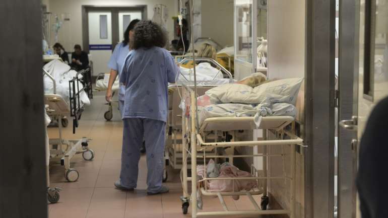 Segundo aquela entidade que gere os hospitais e centros de saúde da região, "a evolução clínica tem sido globalmente favorável"