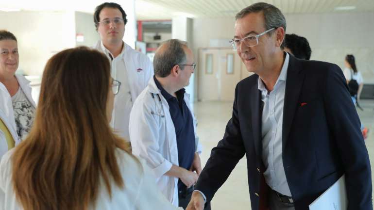Miguel Guimarães considera que é preciso debater a questão e analisar se é necessário ou não um reforço dessa regulação
