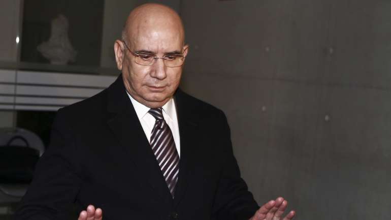 O ex-deputado do PSD estava acusado de se apropriar de cerca de cinco milhões de euros