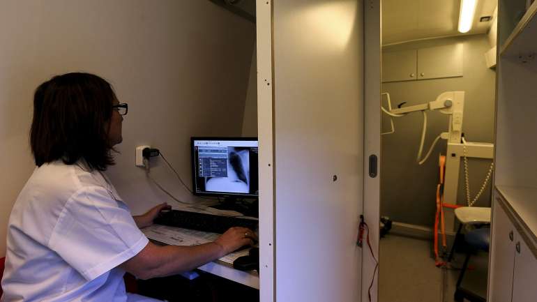 Entidade Reguladora da Saúde (ERS) indica que se deu uma redução de 0,7% face a 2023 em despesas relacionadas a serviços de radiologia