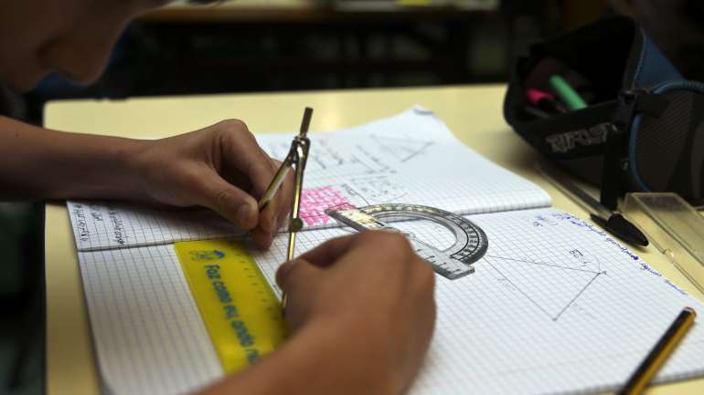 Geometria e probabilidades continuam a ser os temas mais difíceis no 9.º ano