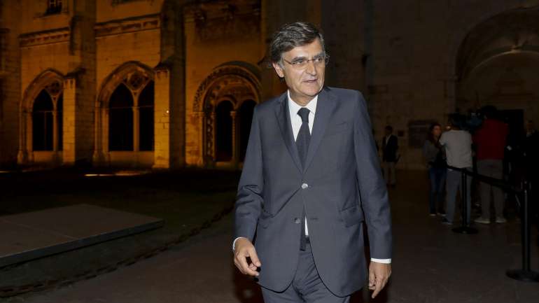 Manuel Monteiro, que deixou o partido em 1998, entregou a ficha de refiliação em setembro na concelhia da Póvoa de Varzim, que aprovou a sua inscrição