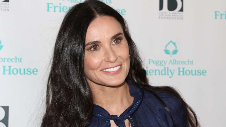No mais recente episódio de "Red Table Talk" fica claro que Demi Moore ficou três anos sem falar com a família