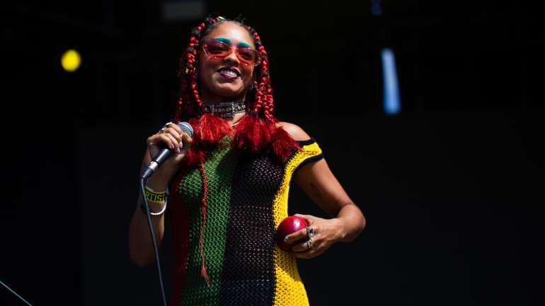 A norte-americana Kelsey Lu, nascida na Carolina do Norte mas residente em Los Angeles, vai atuar na próxima edição do festival