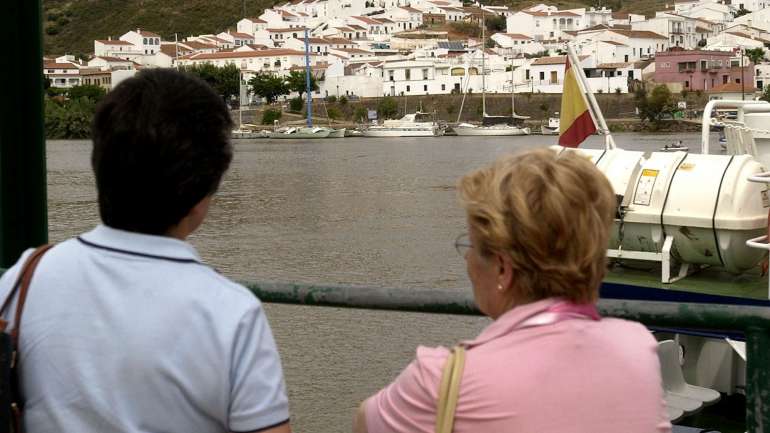 A eurocidade do Guadiana é uma estrutura luso-espanhola criada em 2013 pelos municípios de Vila Real de Santo António e Ayamonte.