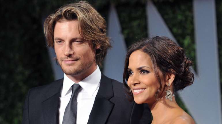 Halle Berry e Gabriel Aubry separaram-se em 2010, depois de cinco anos de relação. Juntos, tiveram uma filha em 2008