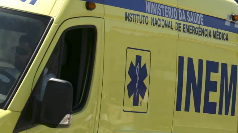 oi durante a limpeza da via que aconteceu o segundo despiste na autoestrada que liga Porto a Paços de Ferreira