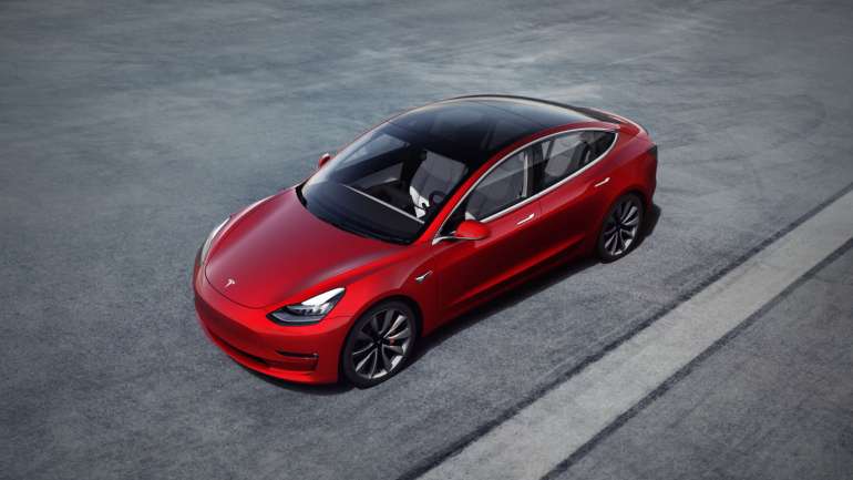 Model 3 novos e usados são mais rápidos e potentes – Observador