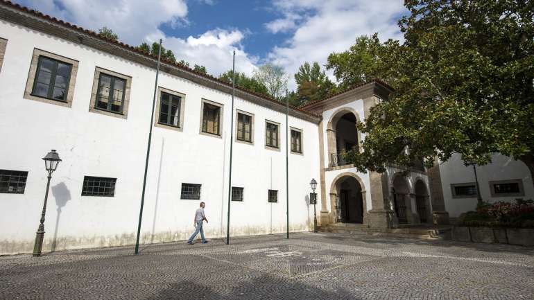 Eduardo Batarda nasceu em 1943, em Coimbra
