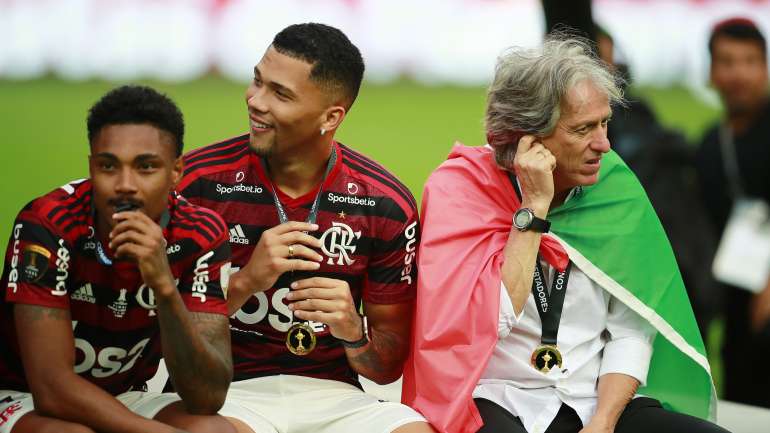 Jesus foi apenas o terceiro treinador europeu a chegar a uma final da Libertadores