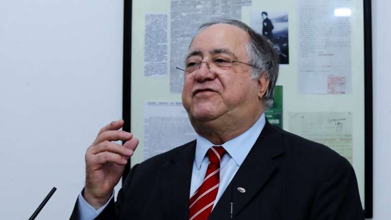 "Sou adepto da comemoração do 25 de Abril e sou contra a comemoração do 25 de Novembro"