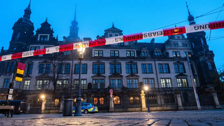 O museu situado num castelo da cidade de Dresden é conhecido por ter uma das coleções mais importantes de joias antigas da Europa