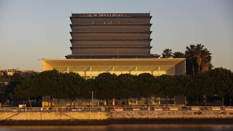 O teatro bailado ficará em Lisboa até 22 de dezembro, e voltará a ser dançado em Almada, no Teatro Municipal Joaquim Benite, nos dias 28 e 29 de dezembro
