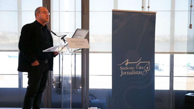 "Que não haja dúvidas que isto não é uma questão dos jornalistas, isto é uma questão dos cidadãos", argumentou Nuno Artur Silva