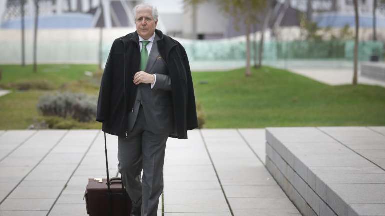 O tribunal deu como provado que Orlando Figueira recebeu contrapartidas de Manuel Vicente, ex-vice-presidente de Angola, para arquivar processos que o implicavam