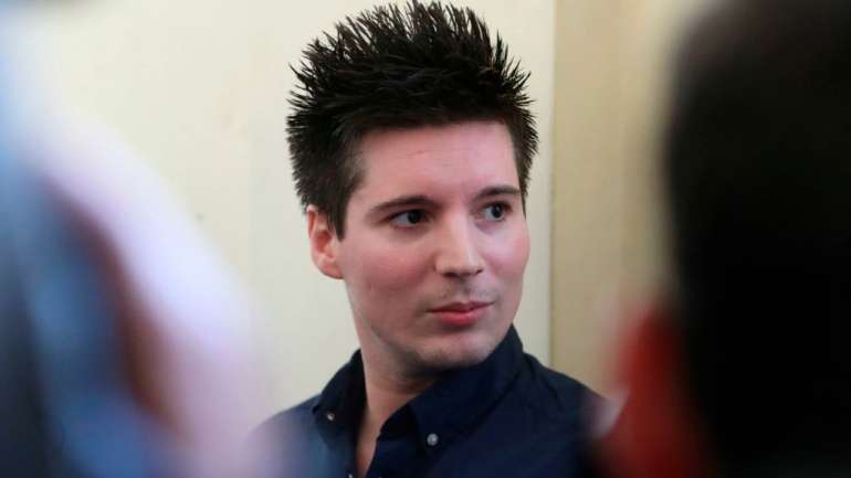 O Ministério Público acredita que Rui Pinto é um hacker e que acedeu a informações confidenciais para ganhar dinheiro
