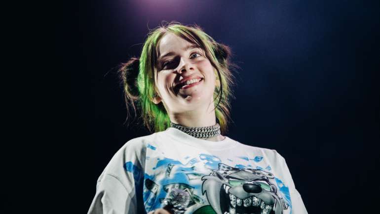 "No Time To Die" é o título do tema interpretado por Billie Eilish no novo James Bond